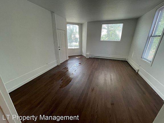 2nd image of 1412 N Post St #10421102