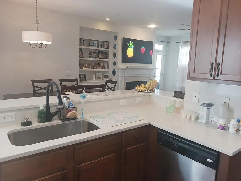 3040 Treadwell St — Photo 17