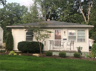 120 Brookfield Rd, Avon Lake, OH 44012