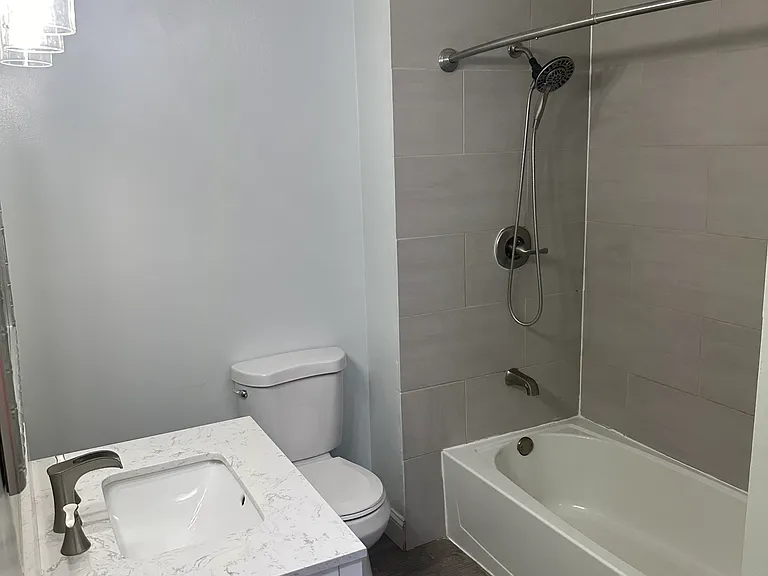 1022 Bancroft Pl — Photo 14