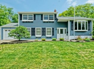 29 Winthrop Rd, Somerset, NJ 08873