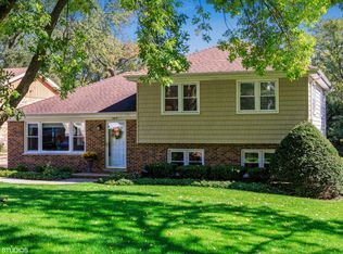 5617 Alabama Ave, Clarendon Hills, IL 60514
