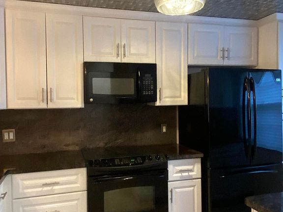 3rd image of 1904 Bermuda Cir APT H1
