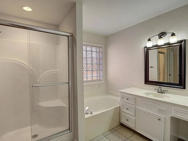 5101 Cavendish Dr — Photo 8