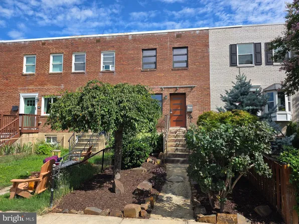 536 E Glendale Ave, Alexandria, VA 22301