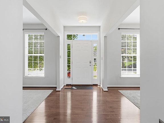 5th image of 17270 Arrowood Pl