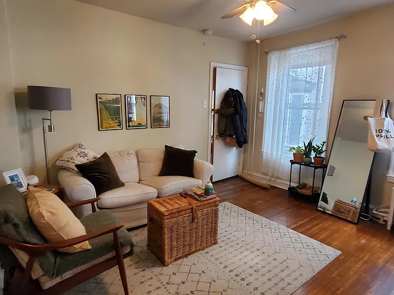 1904 Pine St #2R — Photo 12