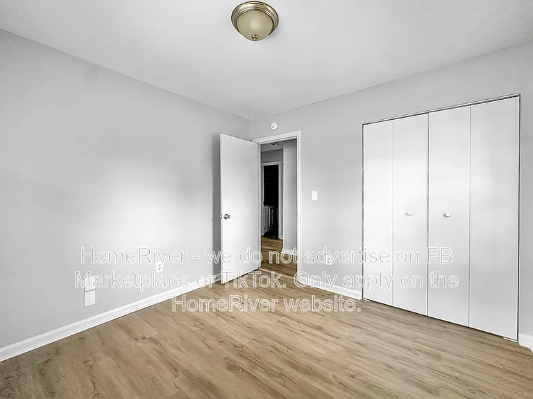 506 Shady Ln — Photo 14