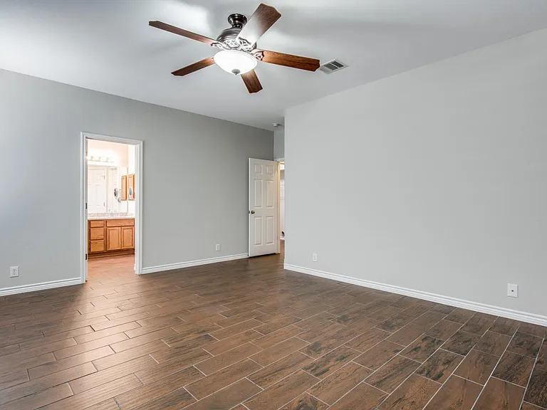 8726 Redwood Bnd — Photo 19