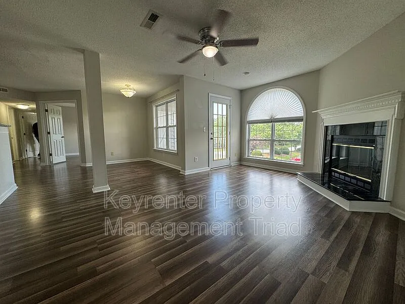 Building Photo - 3646 Morris Farm Dr #2C