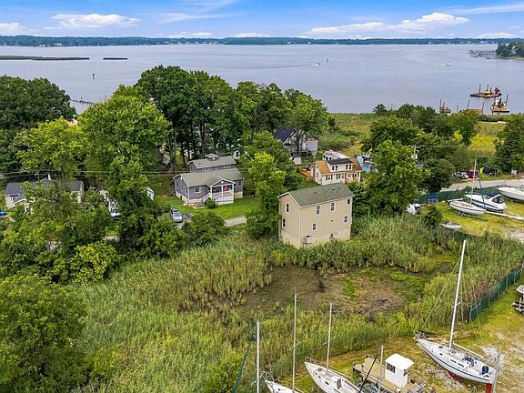 3rd image of 3762 Beach Drive Blvd