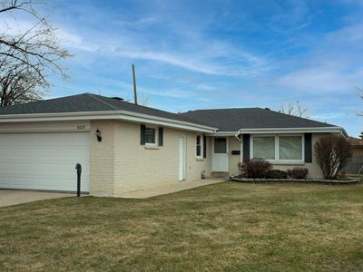 8029 18th Ave, Kenosha, WI, 53143