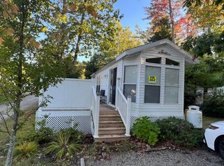 705 Portland Rd #127, Saco, ME 04072