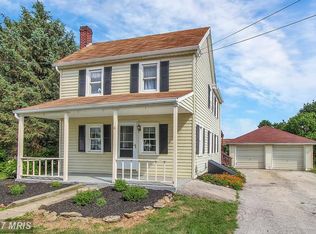 6 Church St, Stewartstown, PA 17363