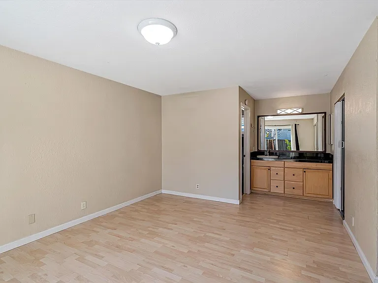 5263 Knights Est — Photo 26