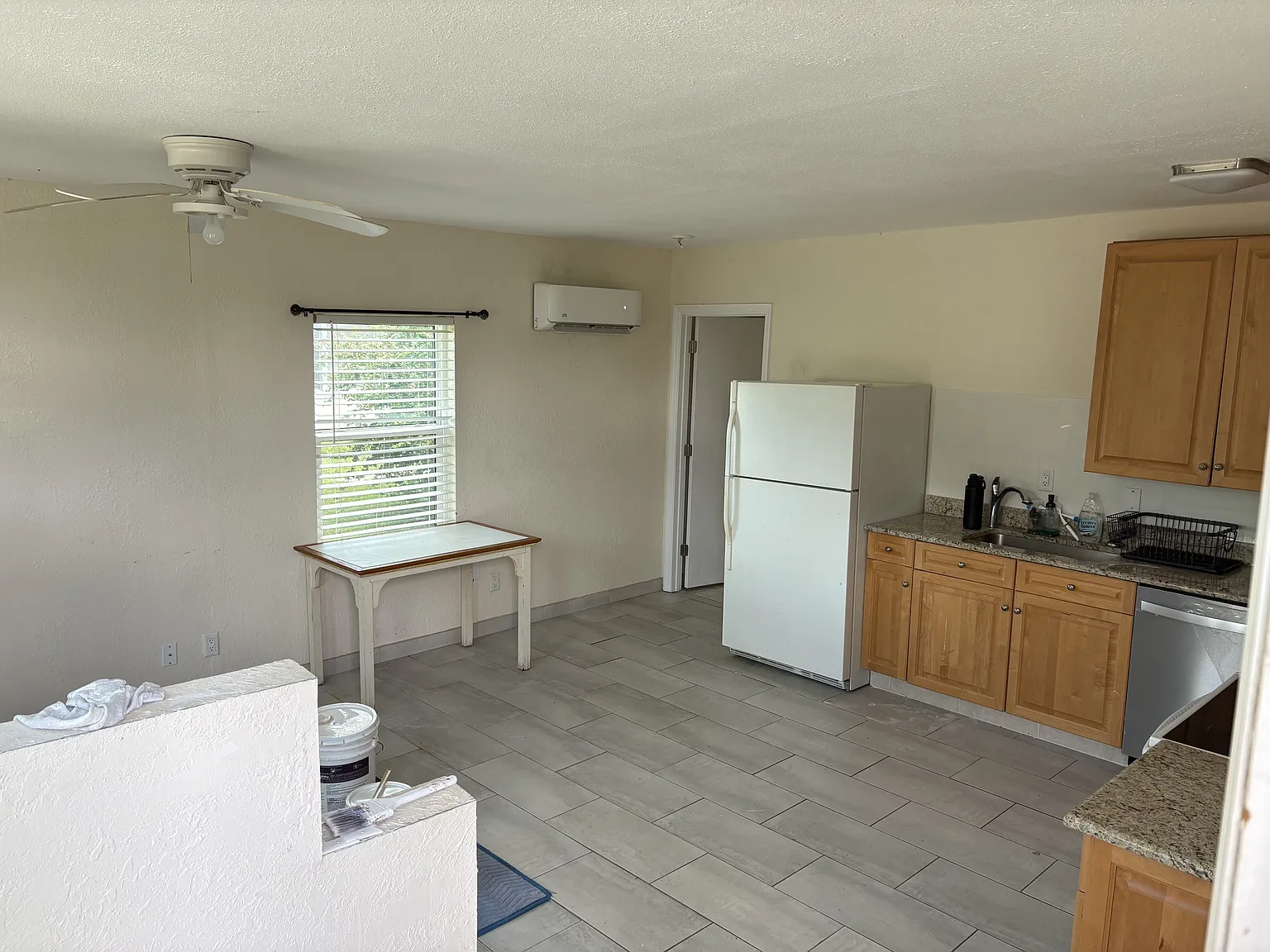 1 bed, 550 sqft, $1,195 — Photo 3