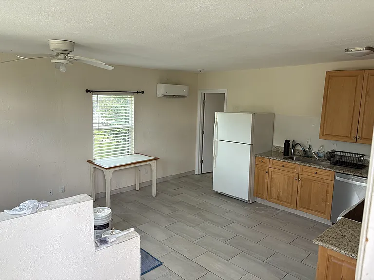1816 Narranja St #3 — Photo 3