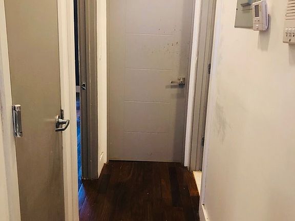 4th image of 84 Somers St APT 1