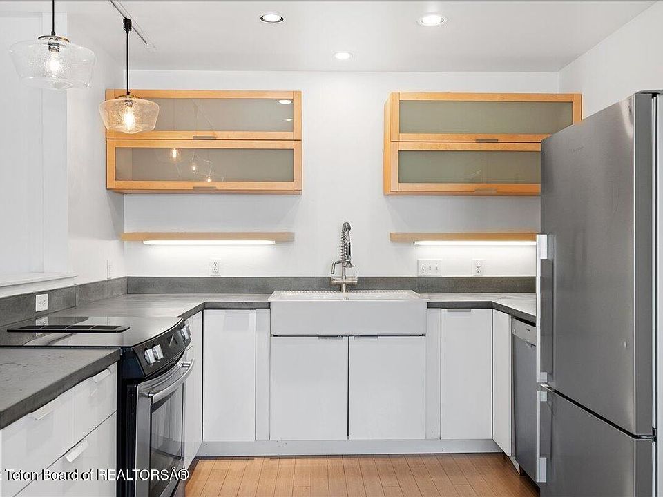 1st image of 50 Absaroka Dr