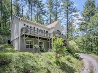 30 Burgie Ln, Weaverville, NC 28787