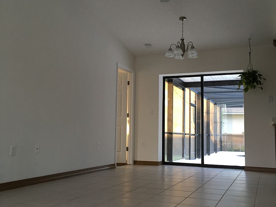 CareFree Livingroom & Dining