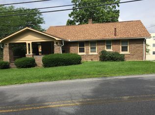 2700 Wehnwood Rd #P, Altoona, PA 16601