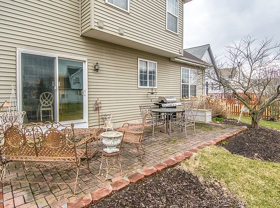 3rd image of 4607 Metcalf Ct