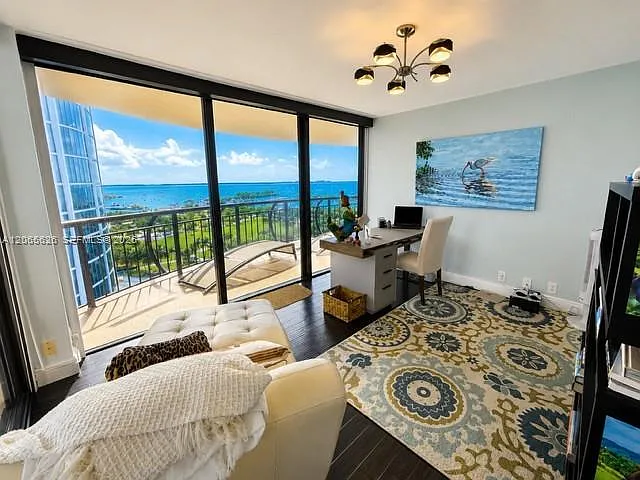2843 S Bayshore Dr #P4-F — Photo 21