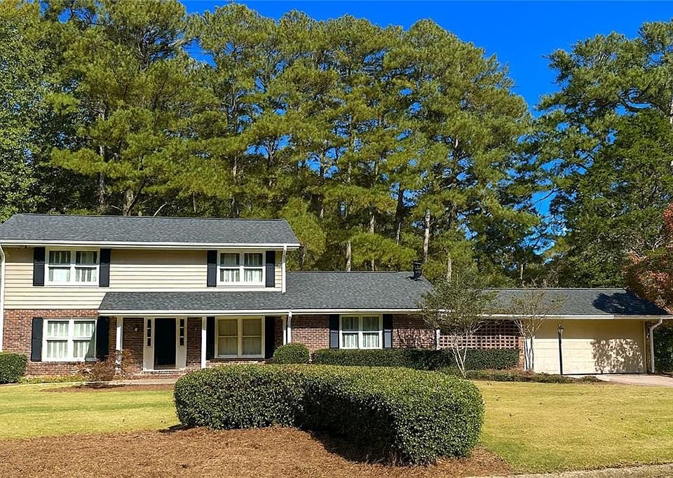 1st image of 3142 Wanda Woods Dr