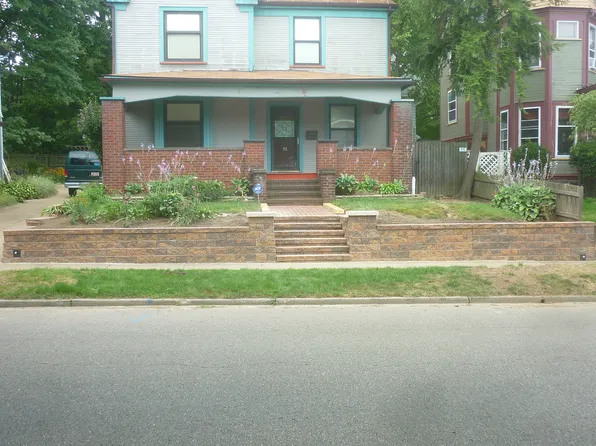 98 Beck Ave, Akron, OH 44302