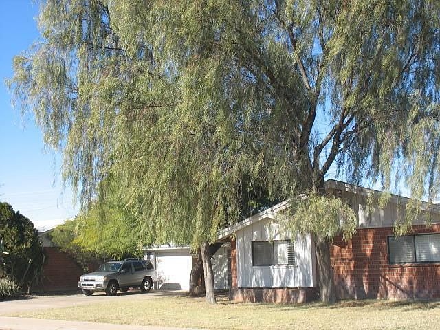 1st image of 8512 E Rancho Vista Dr