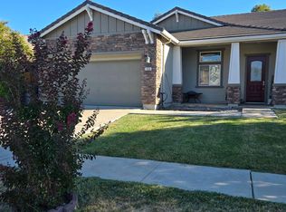 1666 Guildford Way, Plumas Lake, CA 95961