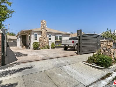 10823 Cantara St, Sun Valley, CA, 91352