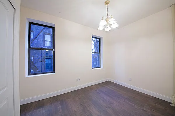 Rented by REAL New York | media 24