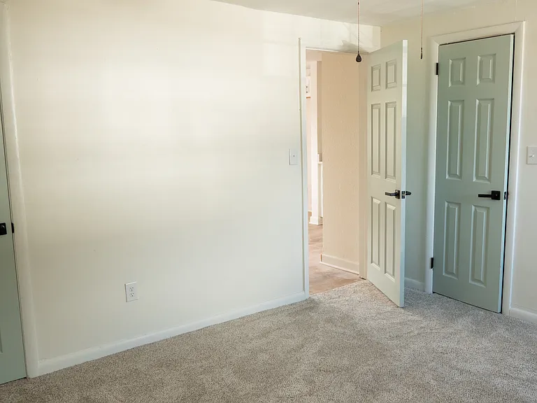 9619 Capeview Ave #A — Photo 10