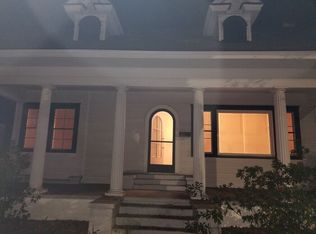 5 E Victory Dr, Savannah, GA 31405