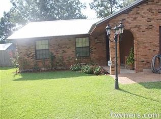 1029 Calcasieu St, Bogalusa, LA 70427