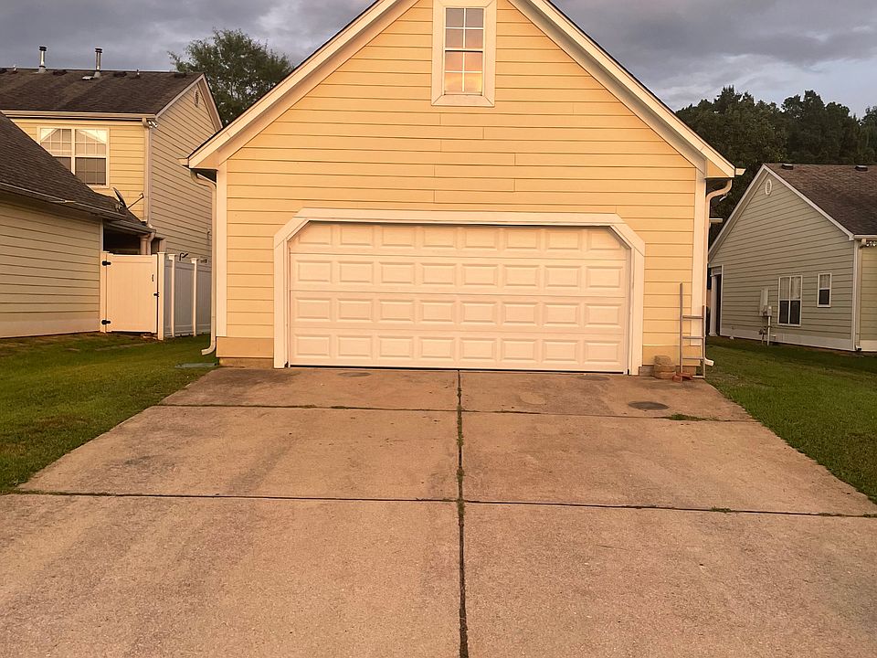 2nd image of 5891 Ridgeline Dr