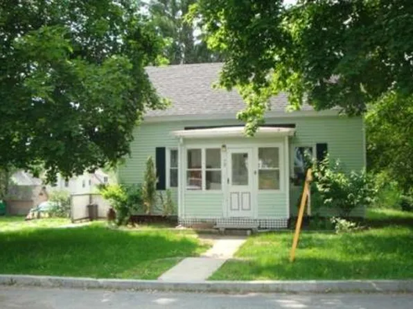 70 Juniper St, Winchendon, MA 01475