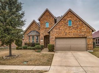 933 Lake Forest Trl, Little Elm, TX 75068
