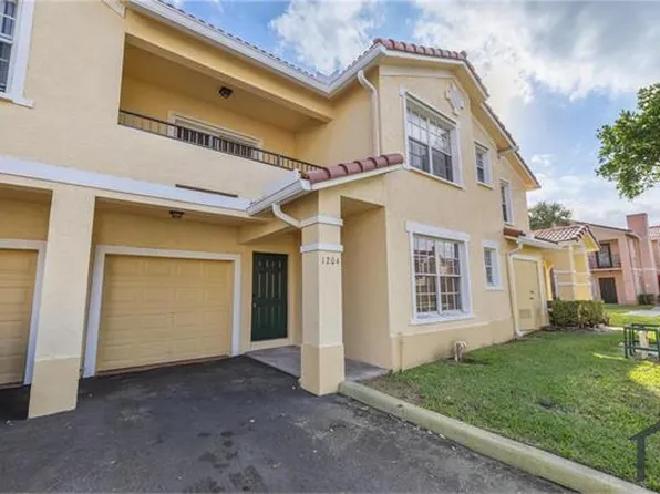 1204 Belmont Ln, Pompano Beach, FL 33068