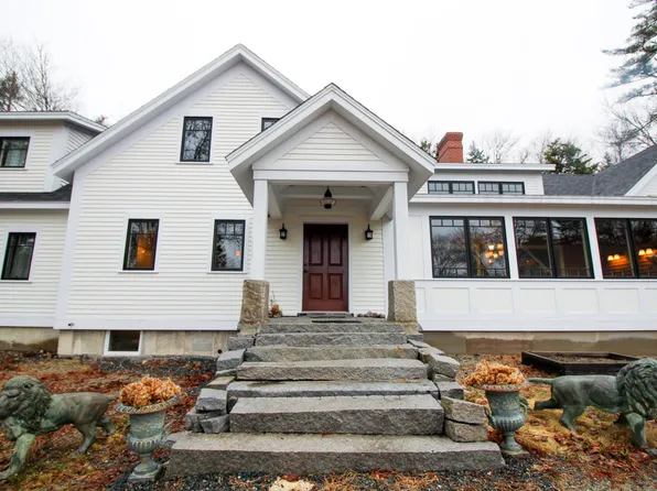 47 Berry Cove Road, Lamoine, ME 04605