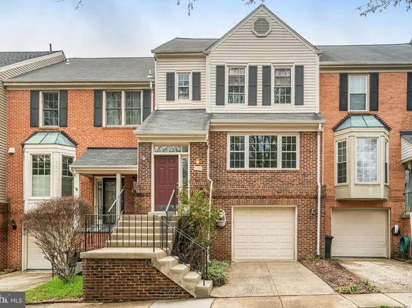 9391 Peter Roy Ct, Burke, VA 22015