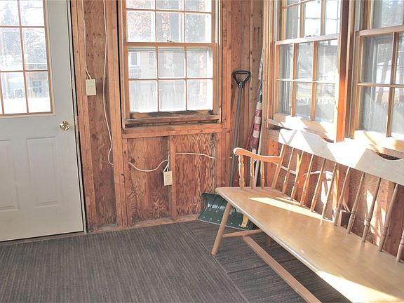 3rd image of 1641 Washington St