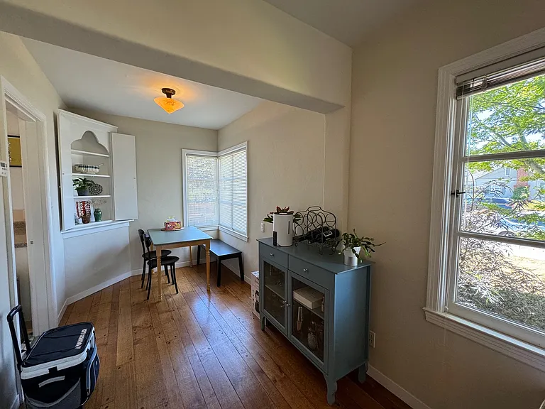 919 Santa Clara Ave #A — Photo 6