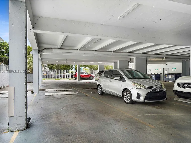 6900 Bay Dr #3H — Photo 30