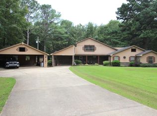 250 Ashley Dr, Fulton, MS 38843