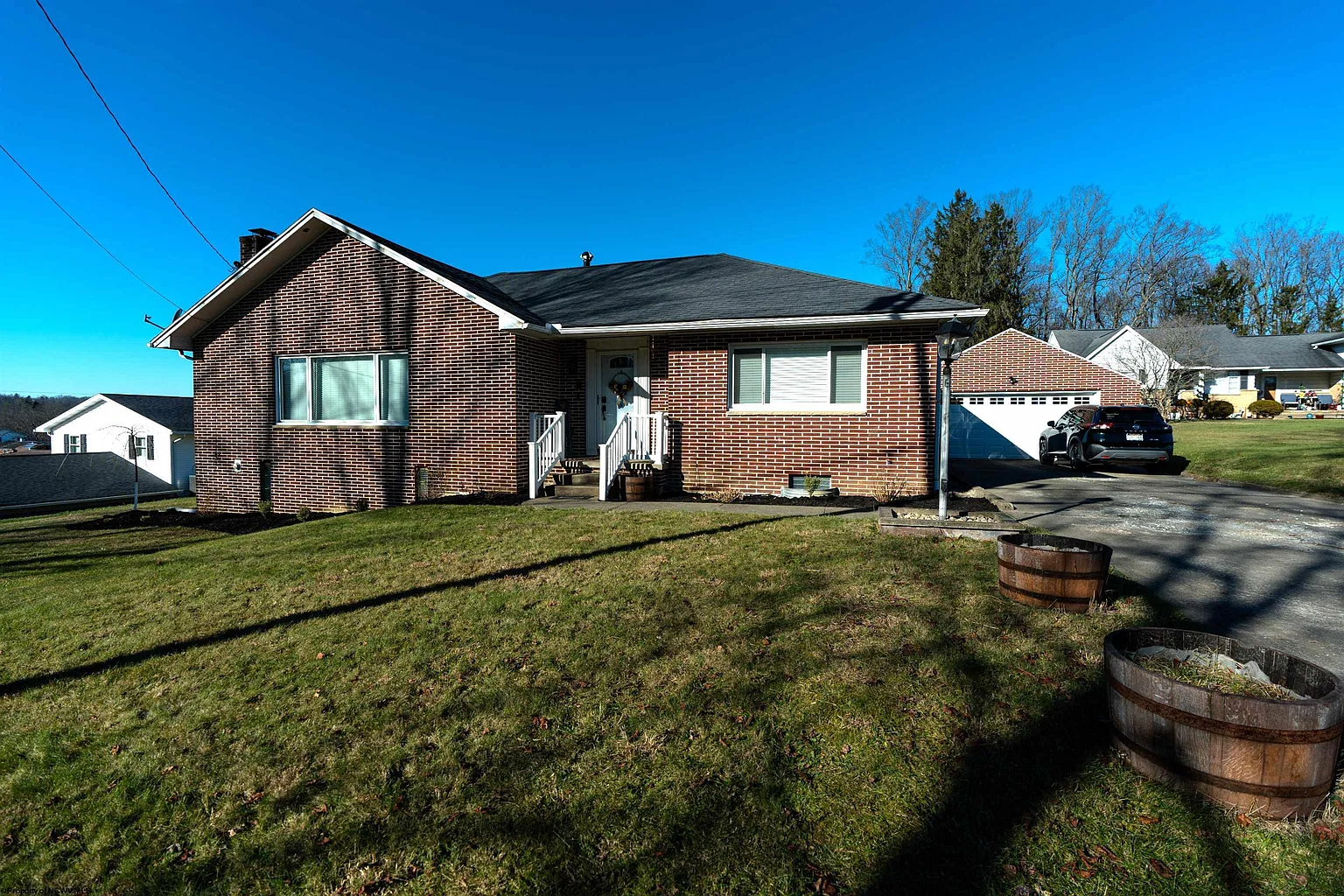1613 Big Tree Dr photo 1