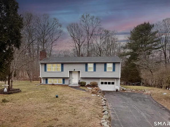 33 Forest Avenue, Groton, CT 06355