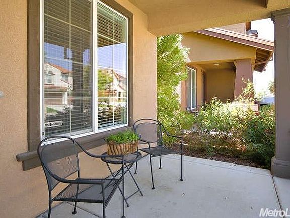 2nd image of 116 Henley Ct
